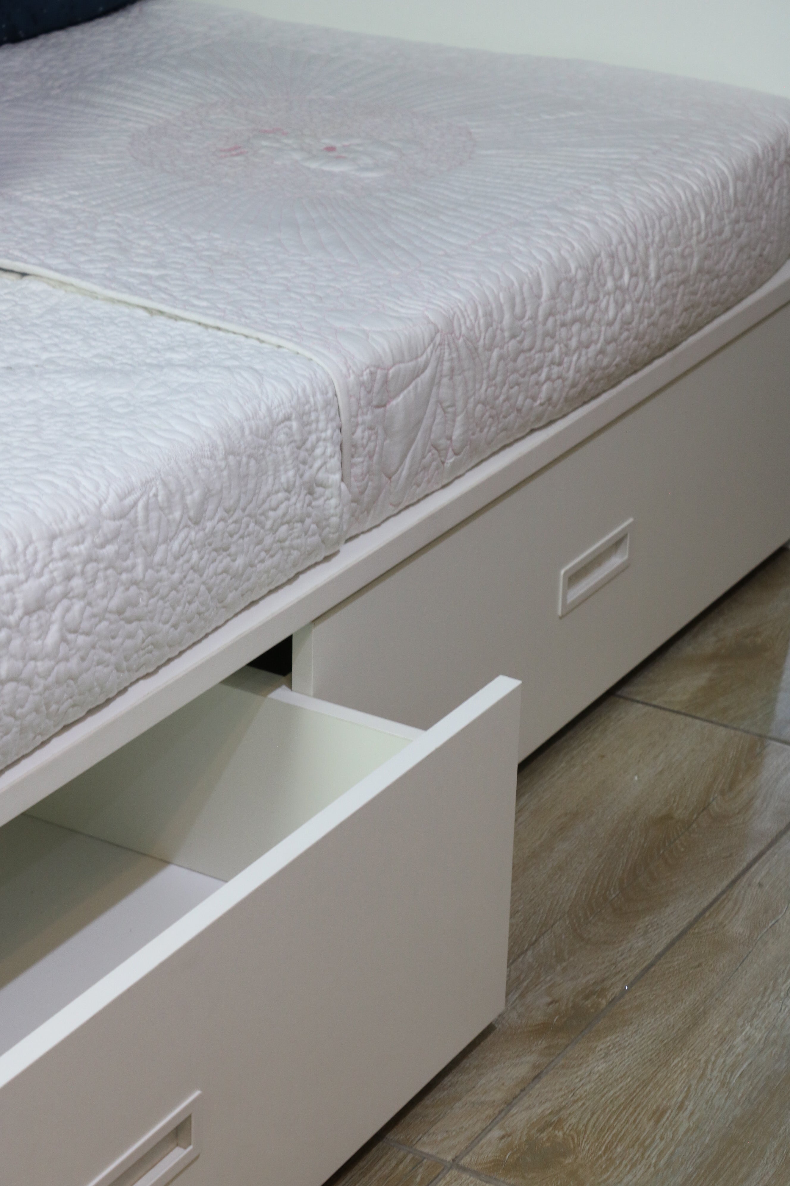 Mokki Sofa Bed With Built In Drawers