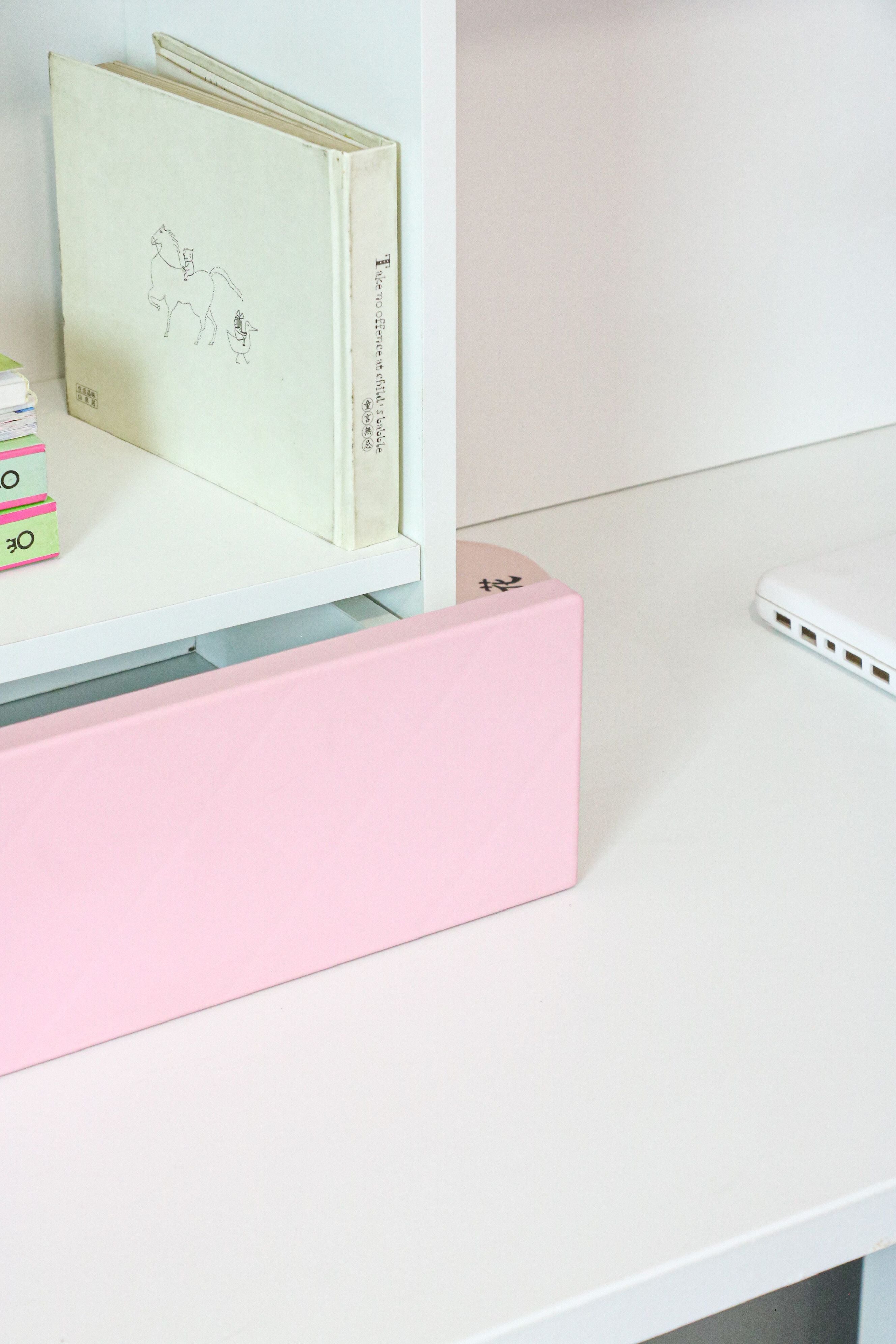 Kids Como Study Desk With Storage