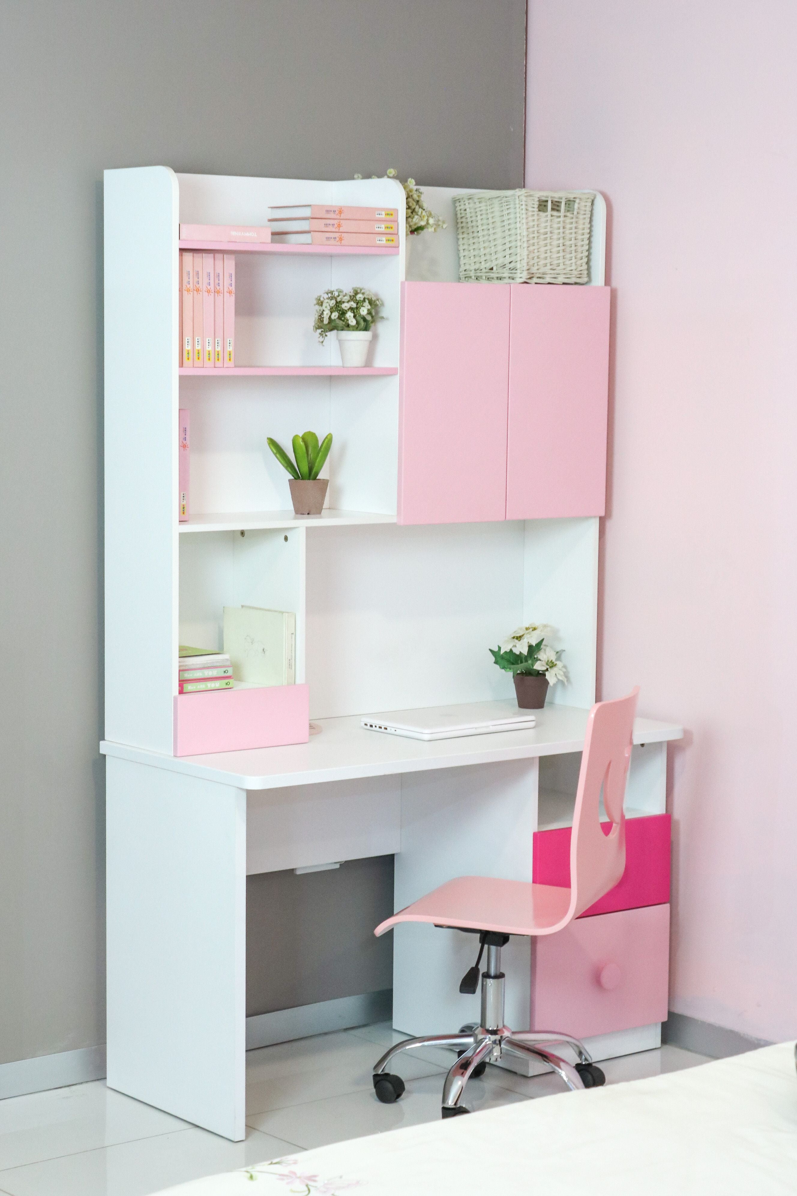 Kids Como Study Desk With Storage